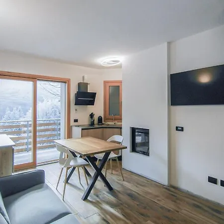 Passo Del Cerreto צ'רטו לאגי