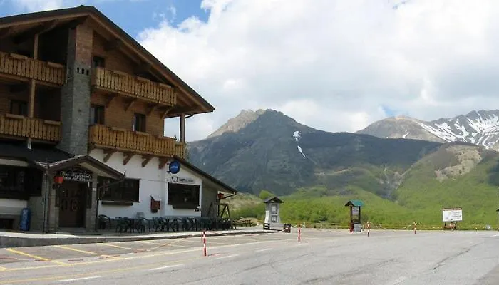 Bed & Breakfast Passo Del Cerreto